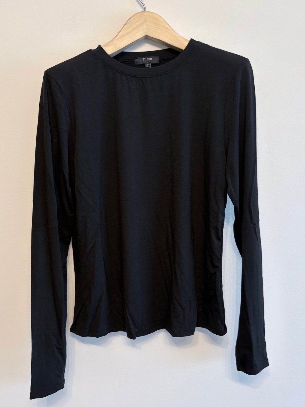 Studio black soft long sleeve sz l large tried on only